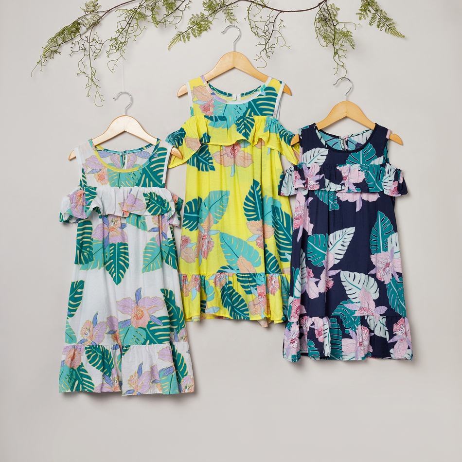 Casual Palm Leaf Allover Flare-sleeve Dress